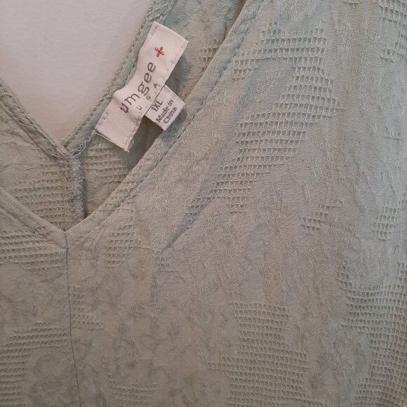 Cotton Teired Dress; 100% Cotton; Good Used Condition; Boho; Prairie; Romantic - Picture 2 of 4